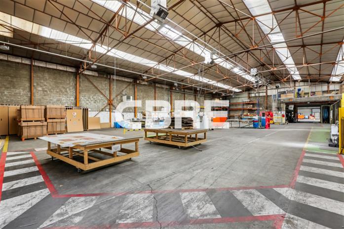 Local d'activités Vente 69330 MEYZIEU