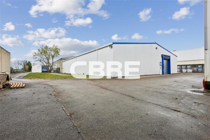 Local d'activités Vente 69330 MEYZIEU