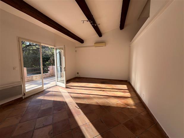 Bureau Location 06480 LA COLLE SUR LOUP