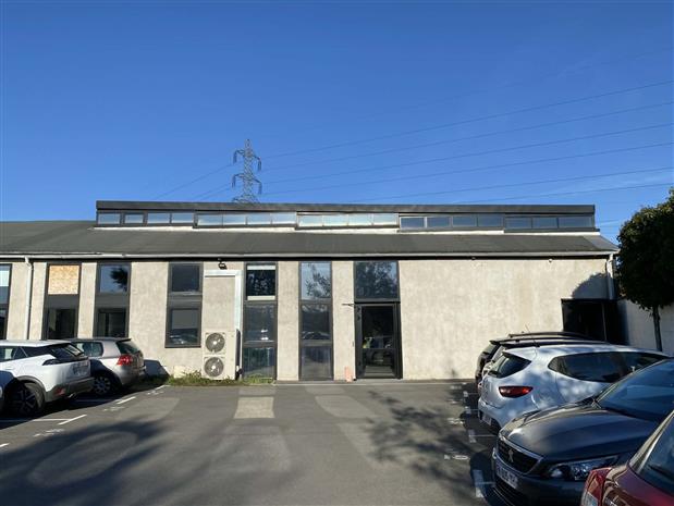 Bureau Location 59290 WASQUEHAL