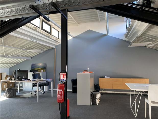 Bureau Location 59290 WASQUEHAL