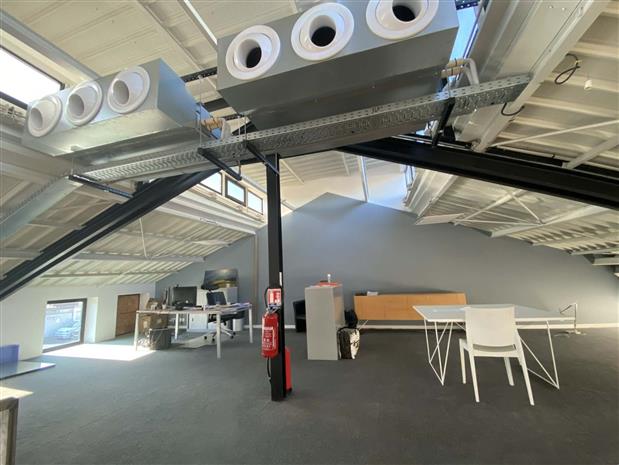 Bureau Location 59290 WASQUEHAL