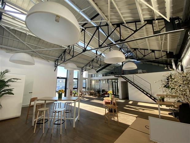 Bureau Location 59290 WASQUEHAL