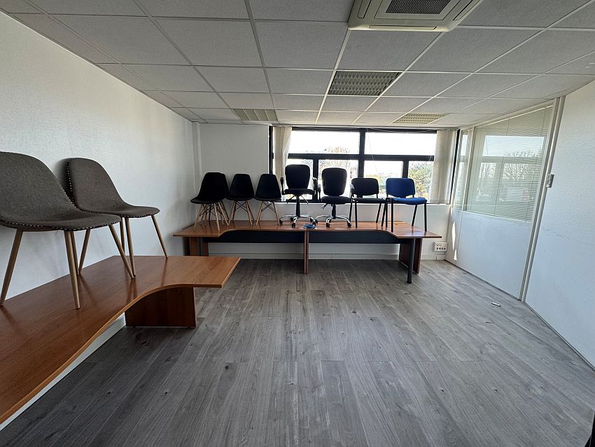 Local d'activités Location 95220 HERBLAY