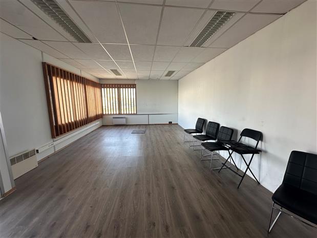Local d'activités Location 91090 LISSES