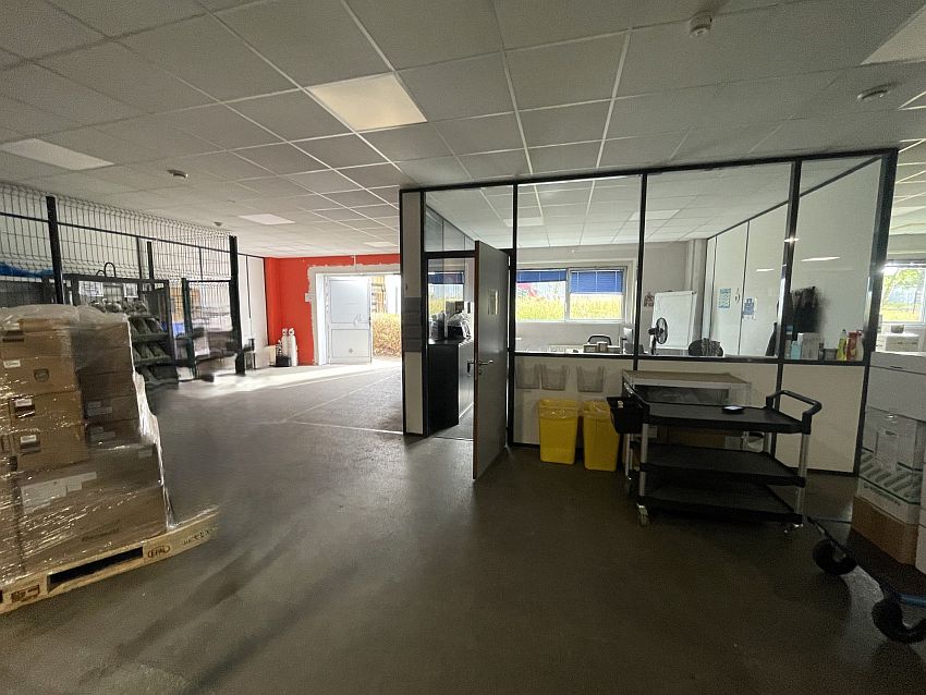 Local d'activités Location 59260 LEZENNES
