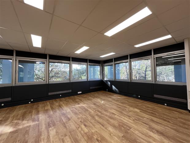 Bureau Location 06560 VALBONNE