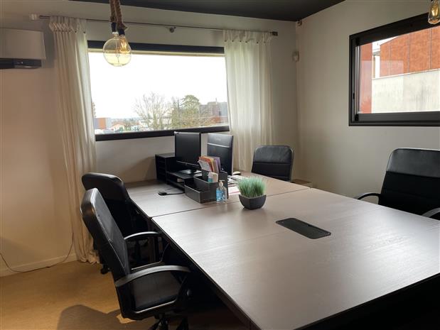 Local d'activités Location 69400 GLEIZE