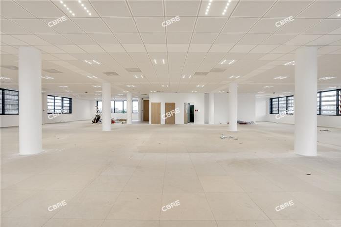 Bureau Location 75018 PARIS