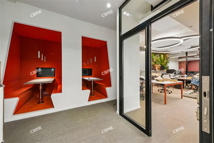 Bureau Location 75018 PARIS