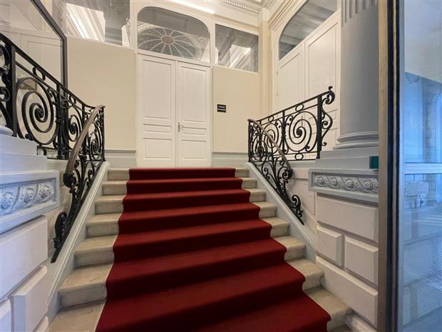 Bureau Vente 33000 BORDEAUX 54 RUE DE LA CROIX DE SEGUEY