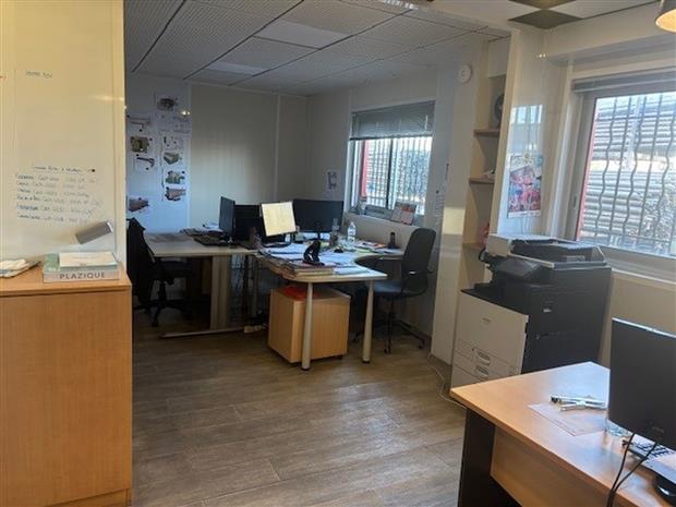 Local d'activités Vente/Location 91480 VARENNES JARCY