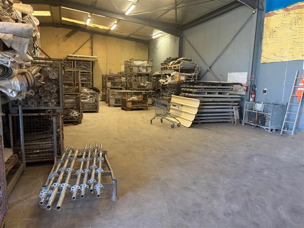 Local d'activités Vente/Location 91480 VARENNES JARCY