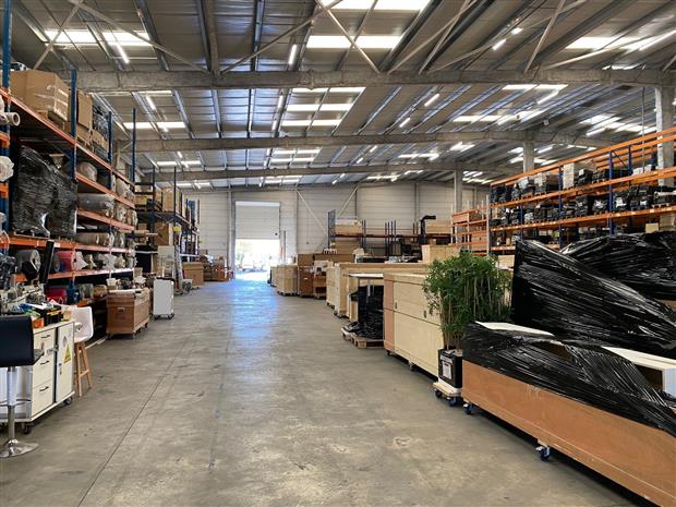 Local d'activités Location 78130 LES MUREAUX