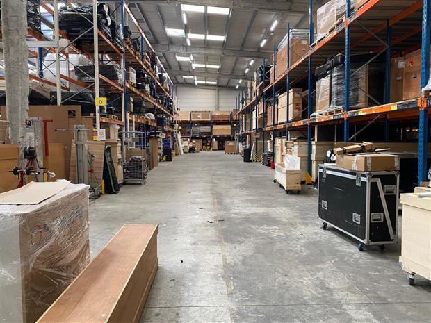 Local d'activités Location 78130 LES MUREAUX