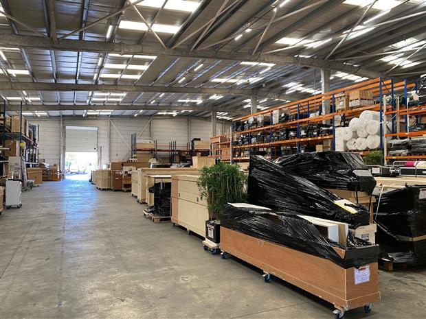 Local d'activités Location 78130 LES MUREAUX