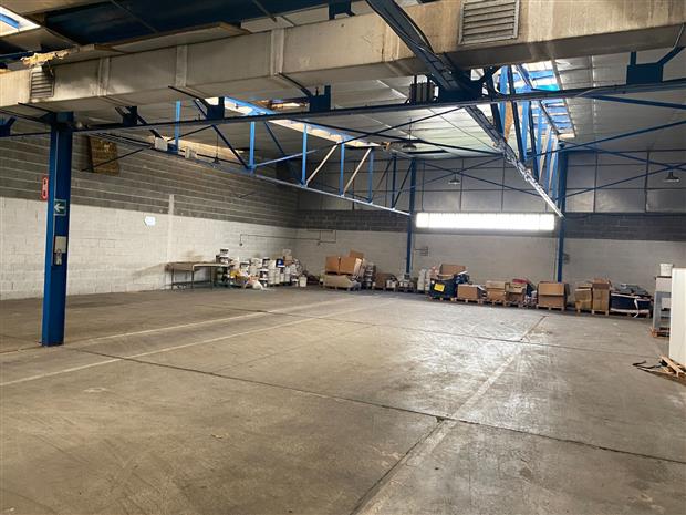 Entrepôt / Local d'activités Vente 45700 MORMANT SUR VERNISSON