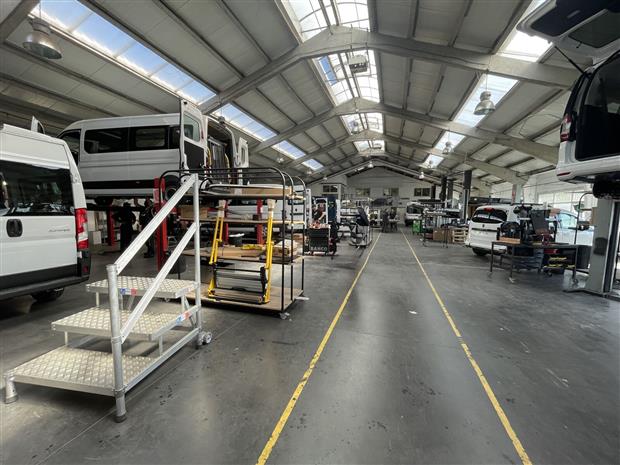 Local d'activités Vente 59551 ATTICHES