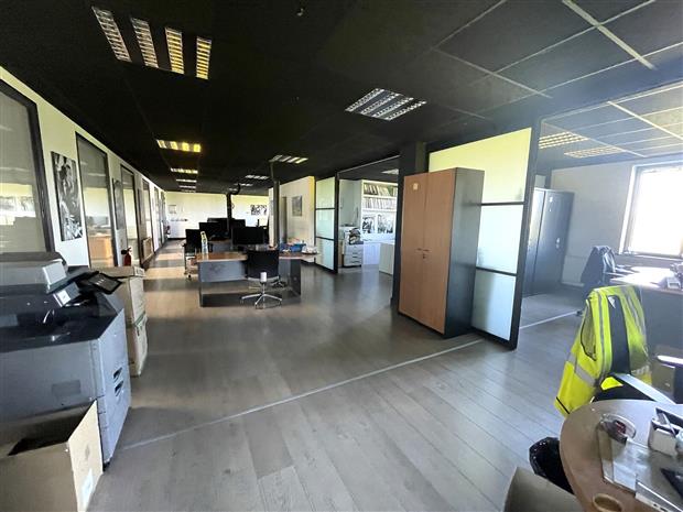 Local d'activités Location 59113 SECLIN