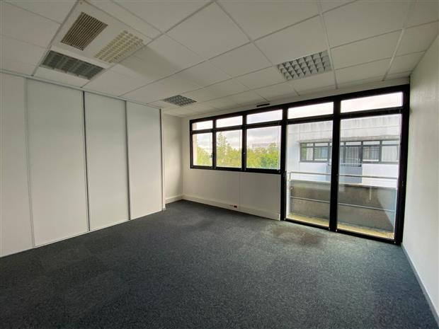 Bureau Vente/Location 35000 RENNES 2E ALLEE JACQUES FRIMOT