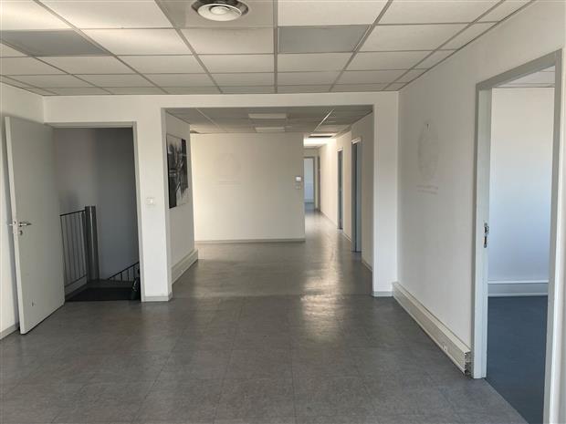 Bureau Location 69120 VAULX EN VELIN 9-11 RUE PIERRE MENDES FRANCE