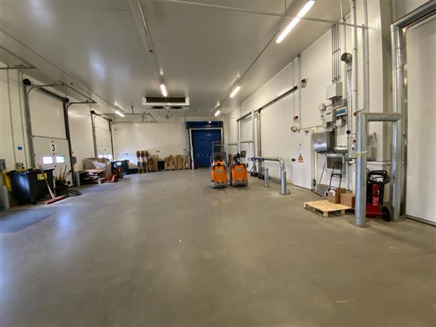 Entrepôt / Local d'activités Vente/Location 03000 AVERMES