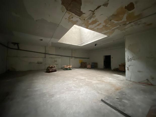 Commerce Location 13015 MARSEILLE