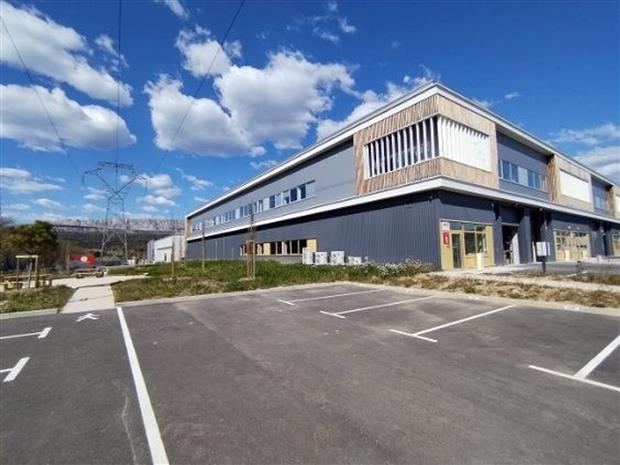 Bureau Location 13790 ROUSSET