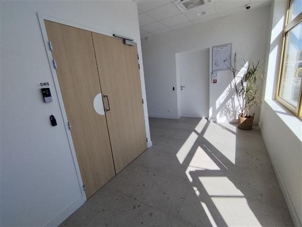 Bureau Location 13790 ROUSSET