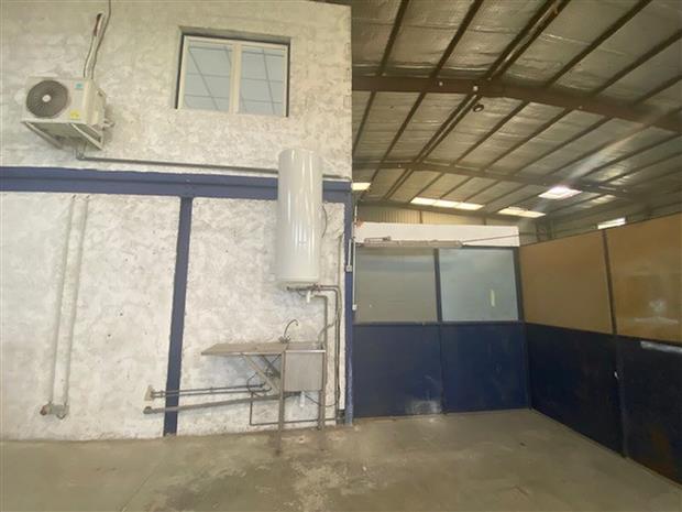 Local d'activités Location 13880 VELAUX