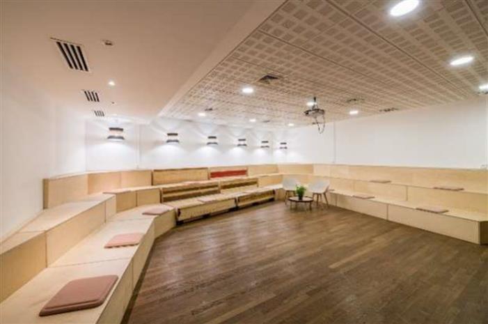 Bureau Location 75018 PARIS