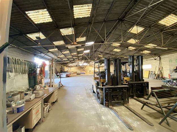 Local d'activités Vente 91670 ANGERVILLE