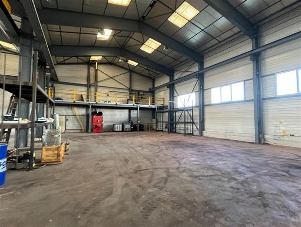 Entrepôt / Local d'activités Location 45130 MEUNG SUR LOIRE