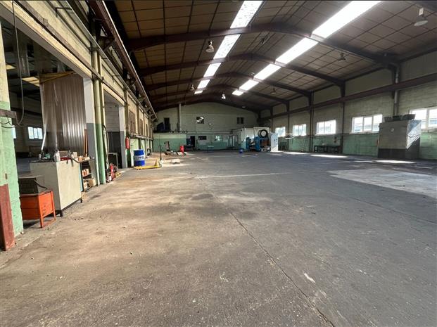 Entrepôt / Local d'activités Location 45130 MEUNG SUR LOIRE