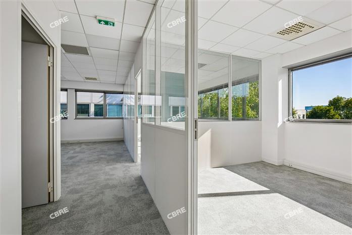 Bureau Location 95700 ROISSY EN FRANCE