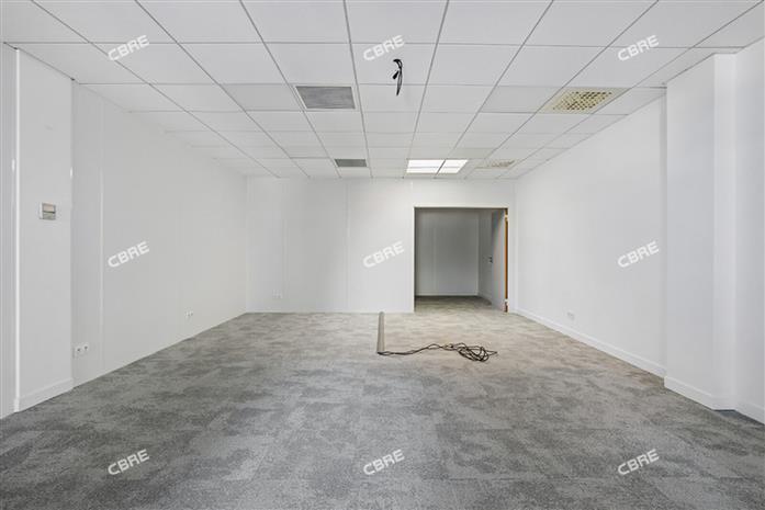 Bureau Location 95700 ROISSY EN FRANCE