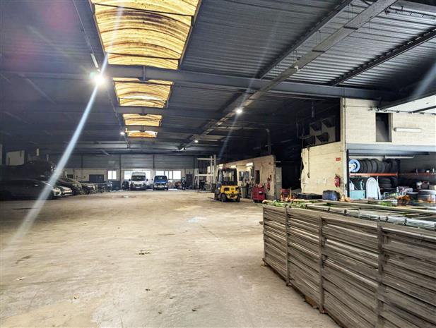 Local d'activités Location 77186 NOISIEL