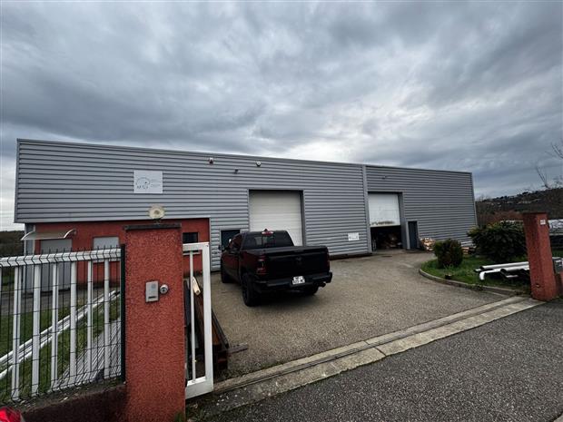 Local d'activités Location 69390 MILLERY