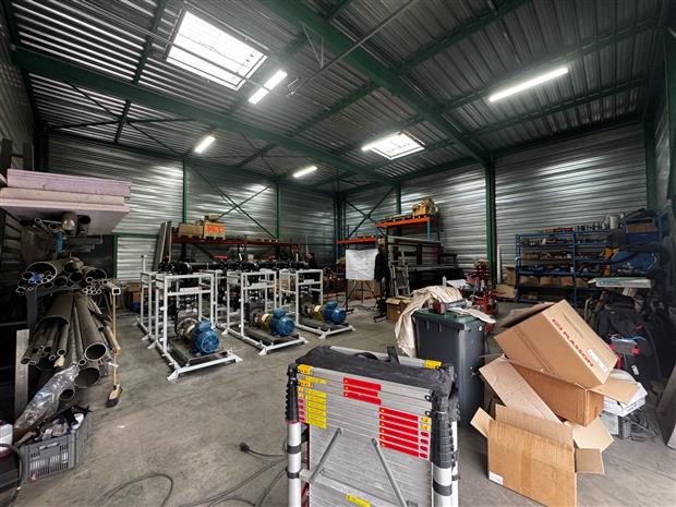 Local d'activités Location 69390 MILLERY