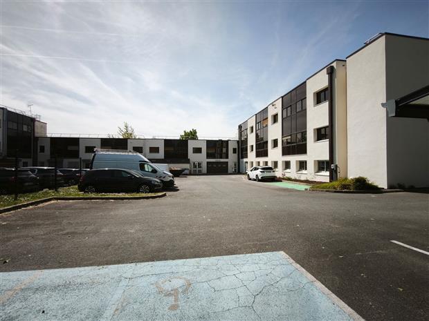 Local d'activités Vente/Location 91140 VILLEBON SUR YVETTE