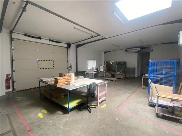 Local d'activités Vente/Location 33610 CANEJAN