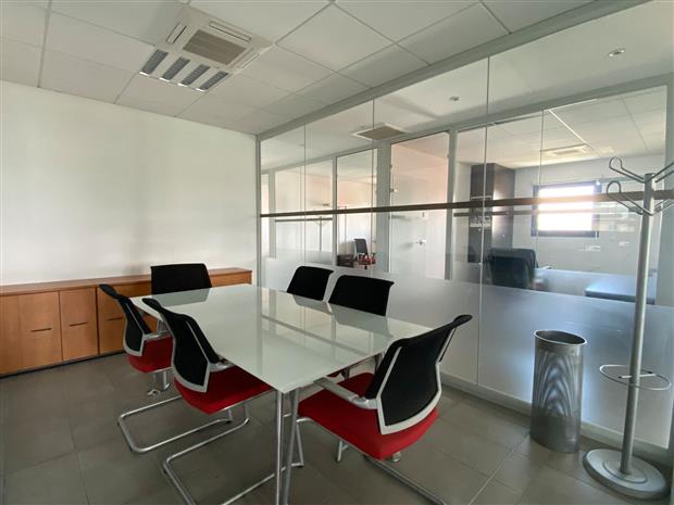 Bureau Location 34130 ST AUNES