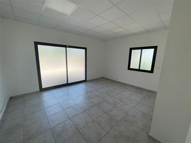 Bureau Location 83110 SANARY SUR MER