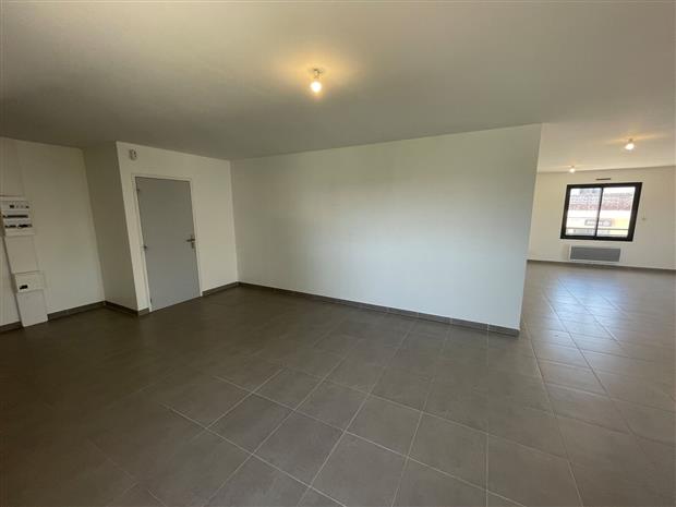 Bureau Location 83110 SANARY SUR MER