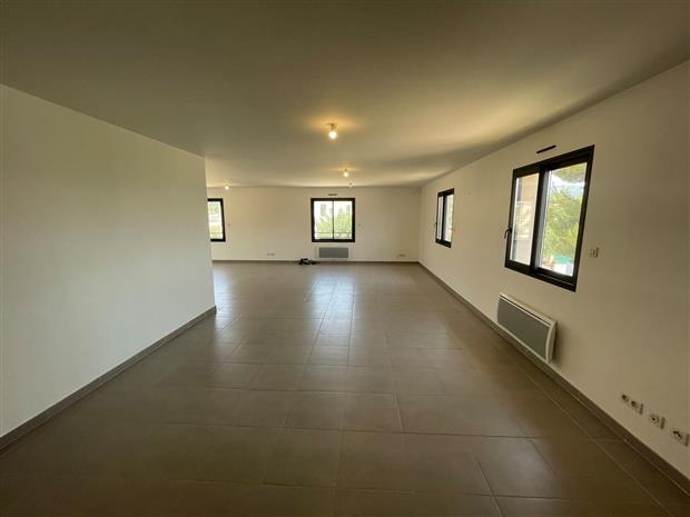 Bureau Location 83110 SANARY SUR MER