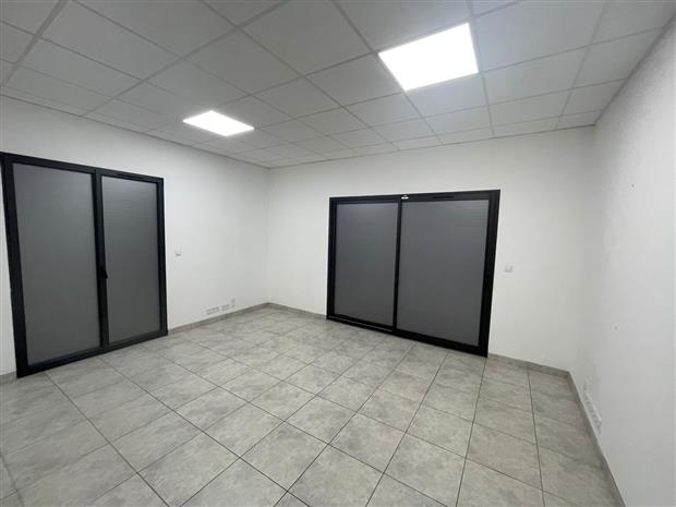 Bureau Location 83110 SANARY SUR MER