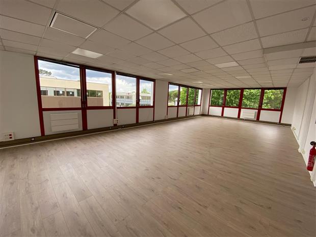 Bureau Location 33170 GRADIGNAN  ALLEE DU TECHNOCLUB