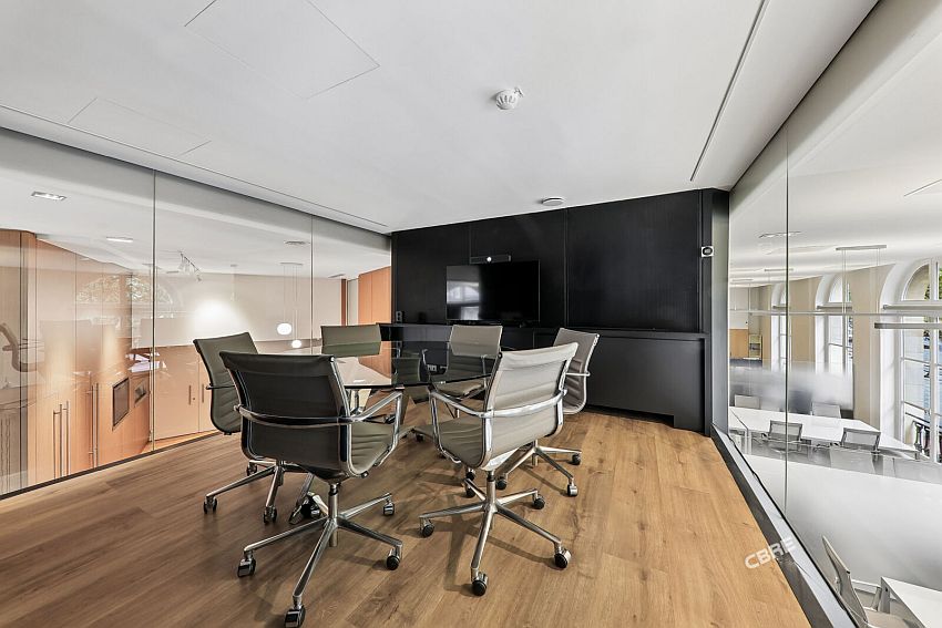 Bureau Location 75008 PARIS 63 AVENUE DES CHAMPS ELYSEES