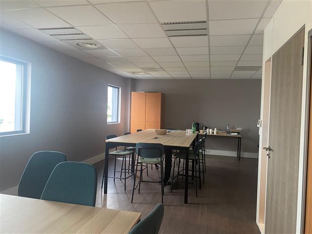 Bureau Location 69500 BRON 1 AVENUE LOUIS MOUILLARD