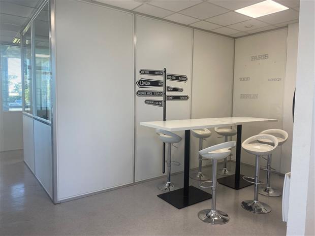 Bureau Location 69125 COLOMBIER SAUGNIEU  DU LUXEMBOURG